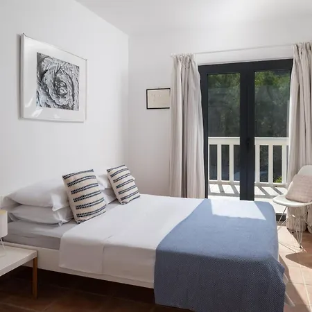 Beautiful With Infinity Pool, Hvar Villa